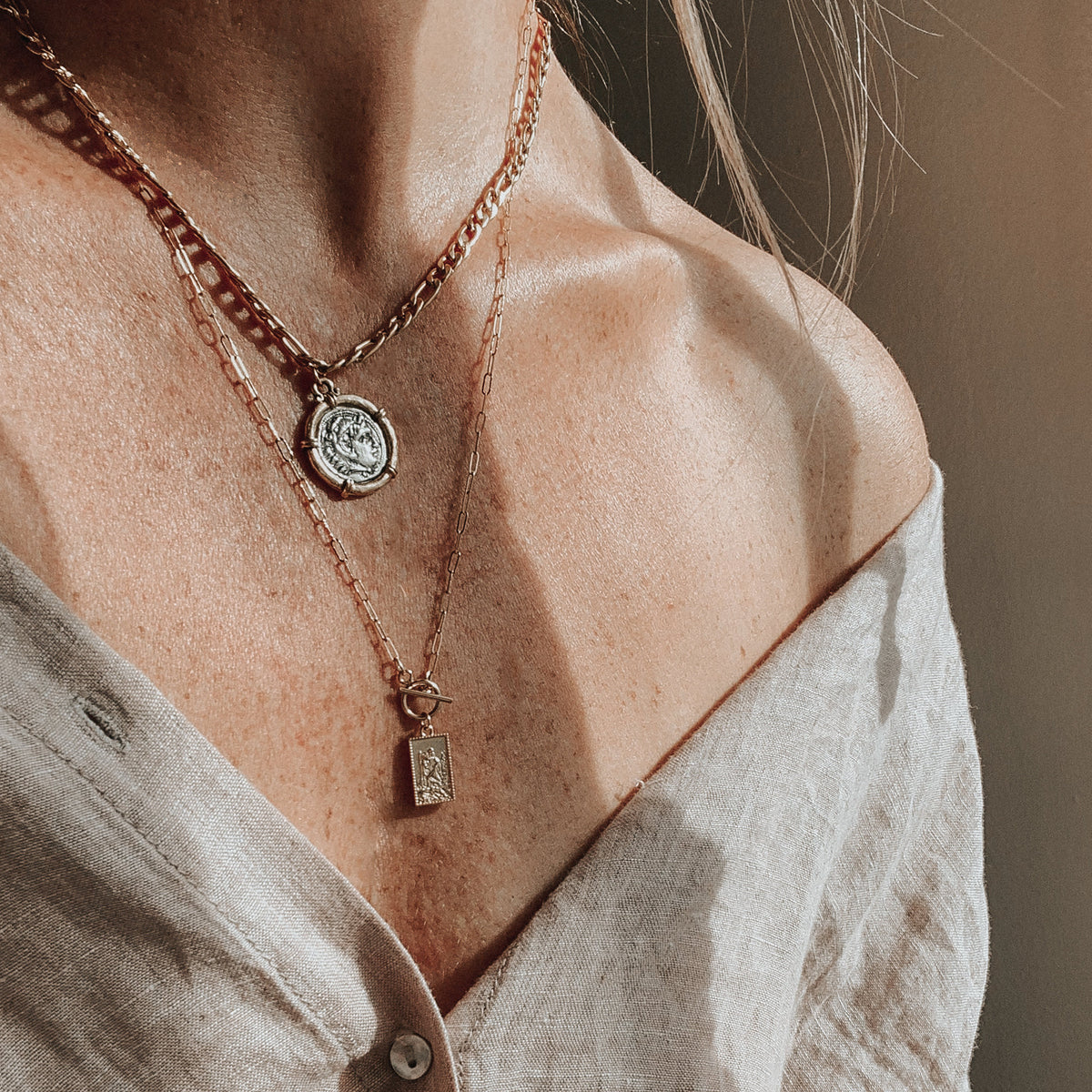 Toggle Coin Necklace – Vedern