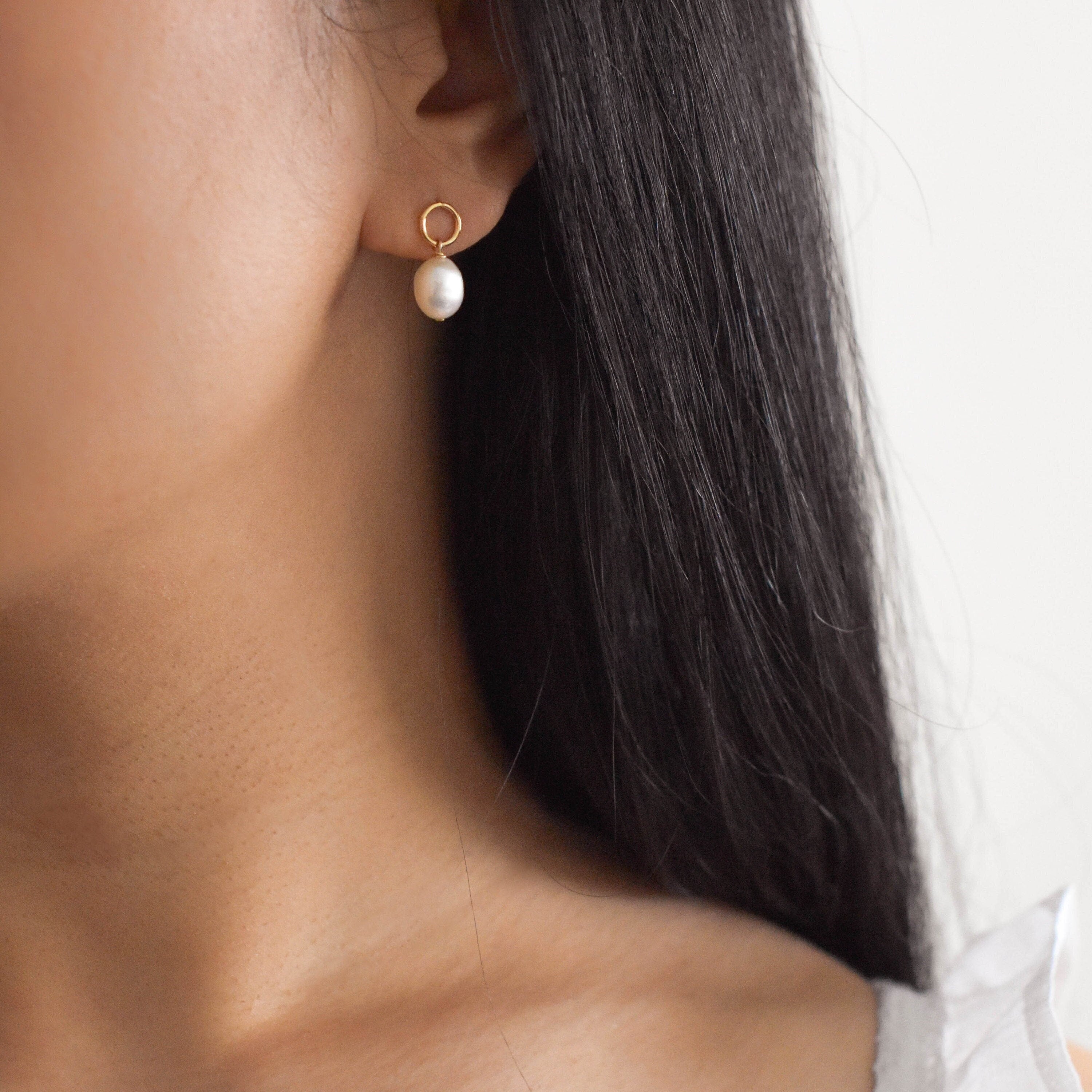 Circle Pearl Earrings – Vedern